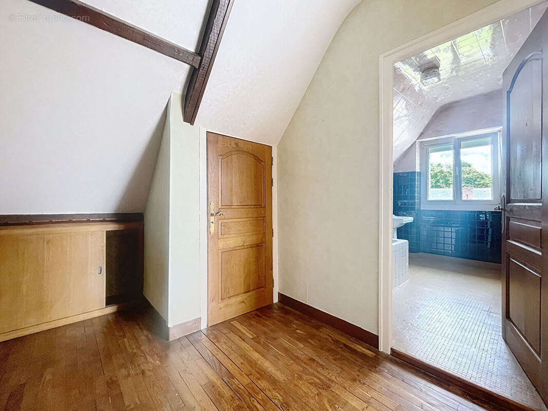 Charmante maison familiale en pierre, au coeur du Bourg de Saint-Malo-des-Trois-Fontaines - photo 12