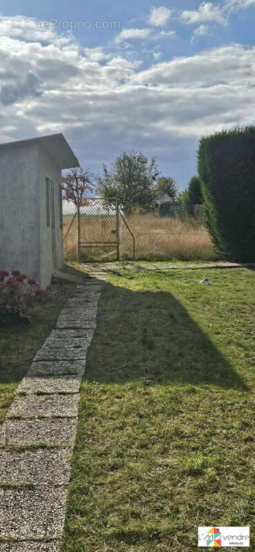 Terrain à LEGLANTIERS