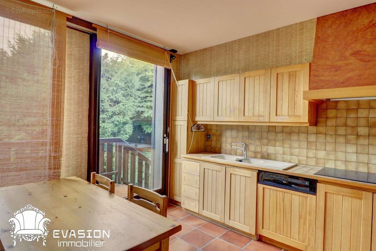 Maison à ARACHES-LA-FRASSE