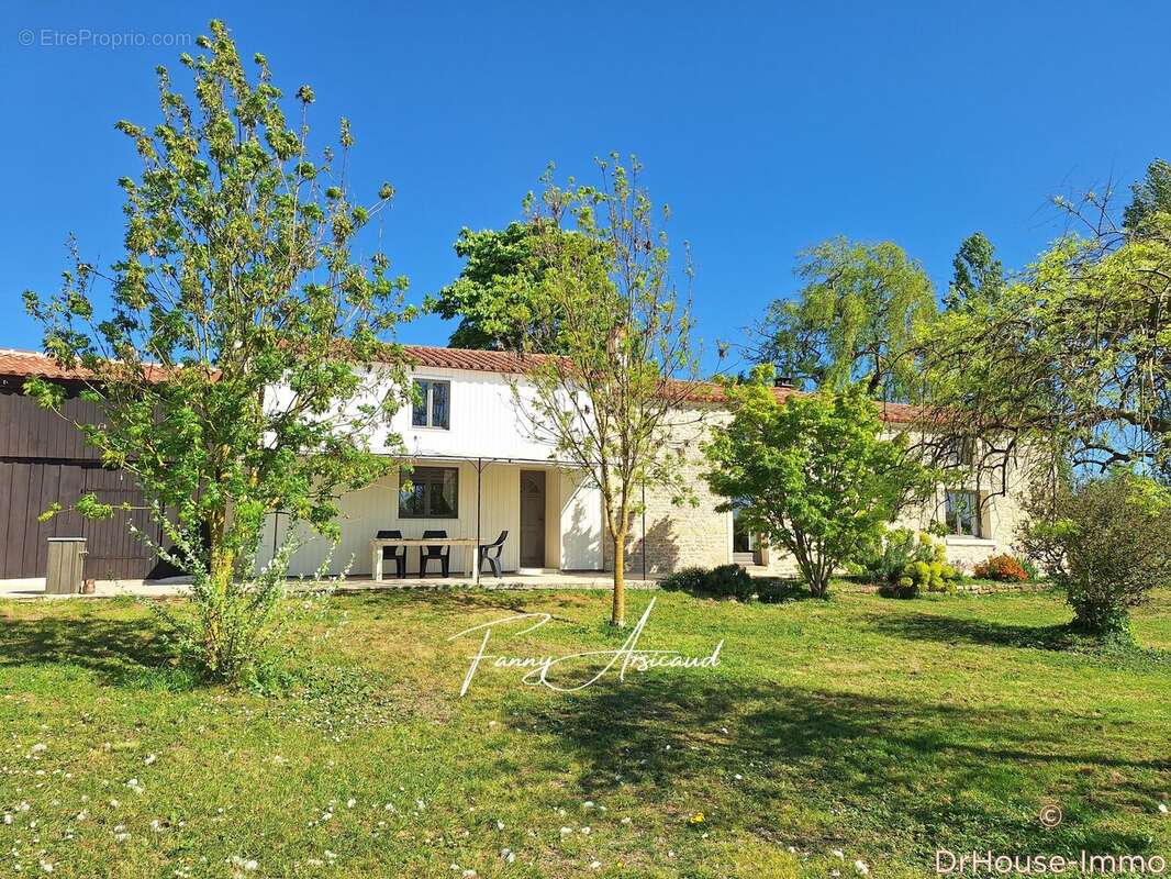Maison à VIX
