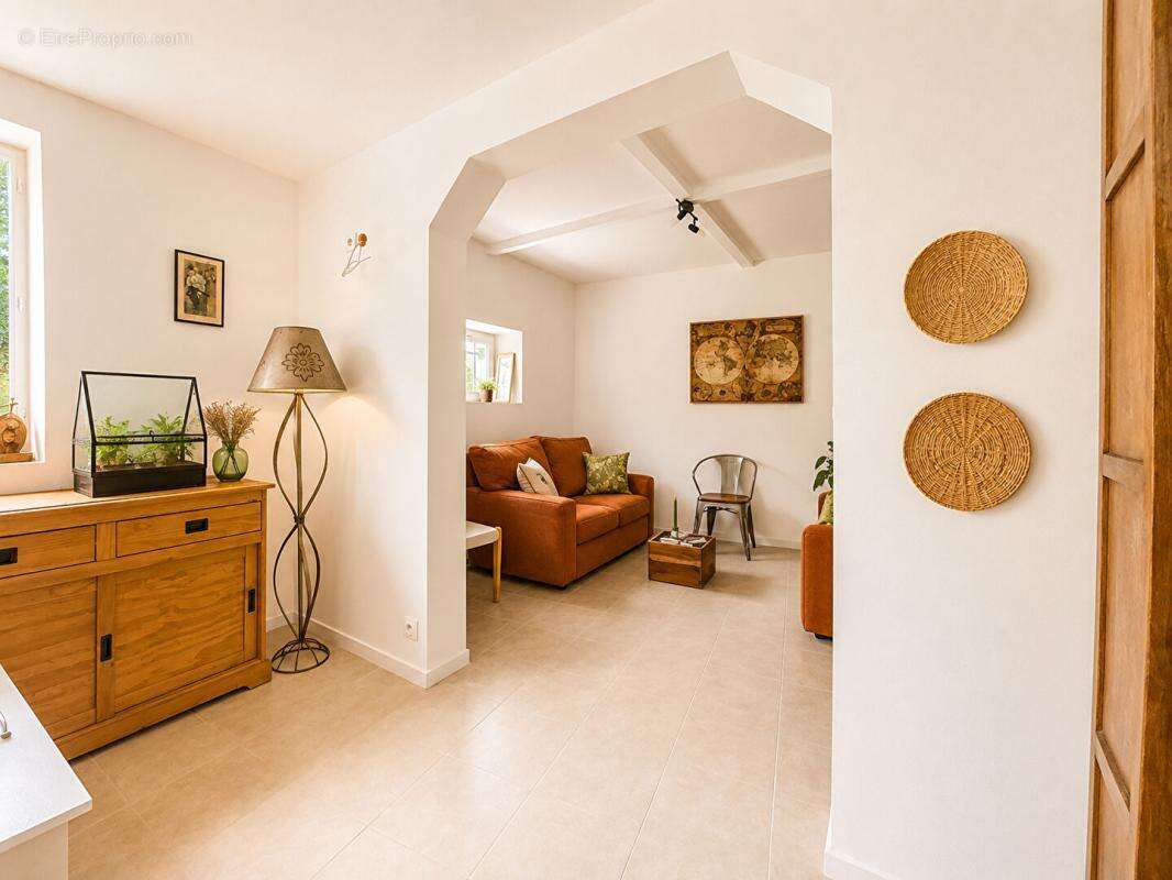 Grande maison familiale avec logement indépendant possible et jardin clos - Secteur Le Mêle-sur-Sarthe - photo 17