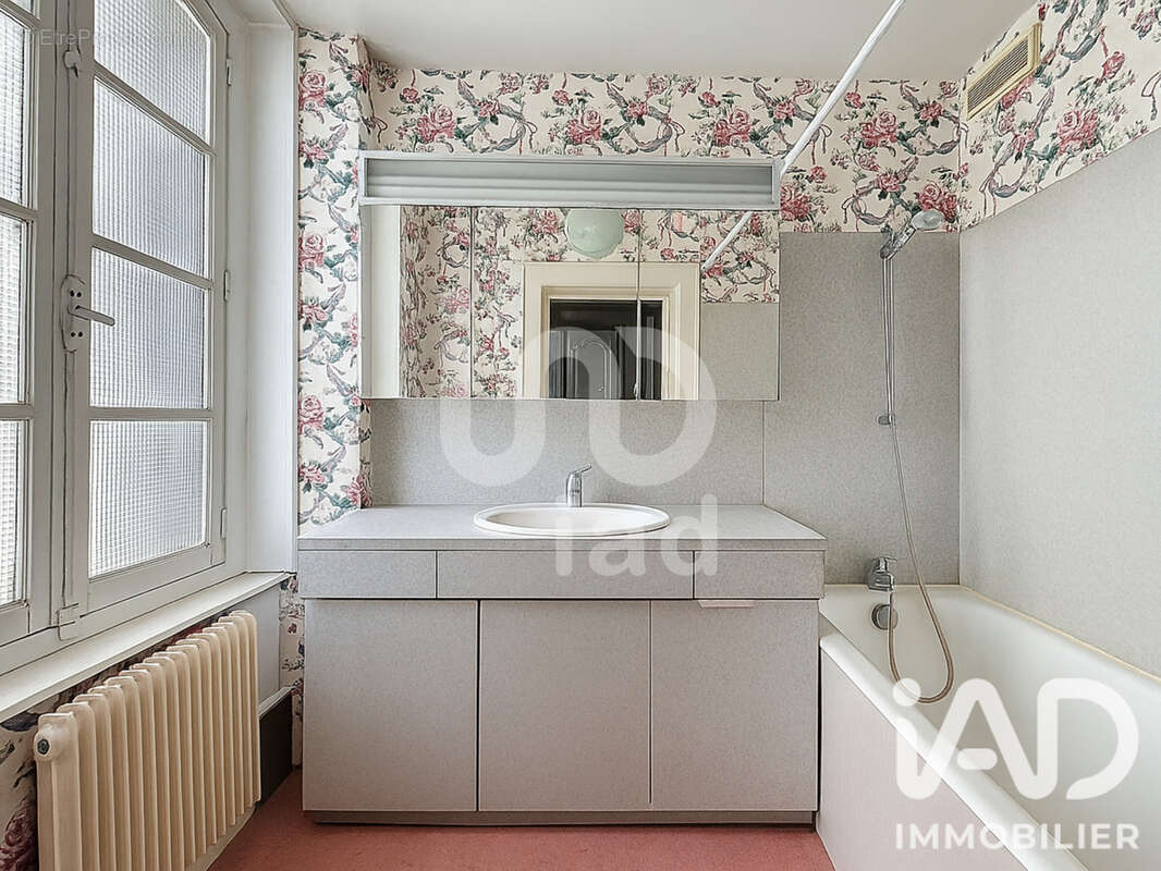 Appartement 187 m² à L'aigle  - photo 8