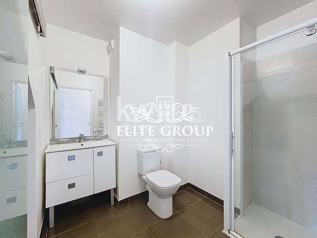 Appartement 63 m² à Antibes  - photo 4