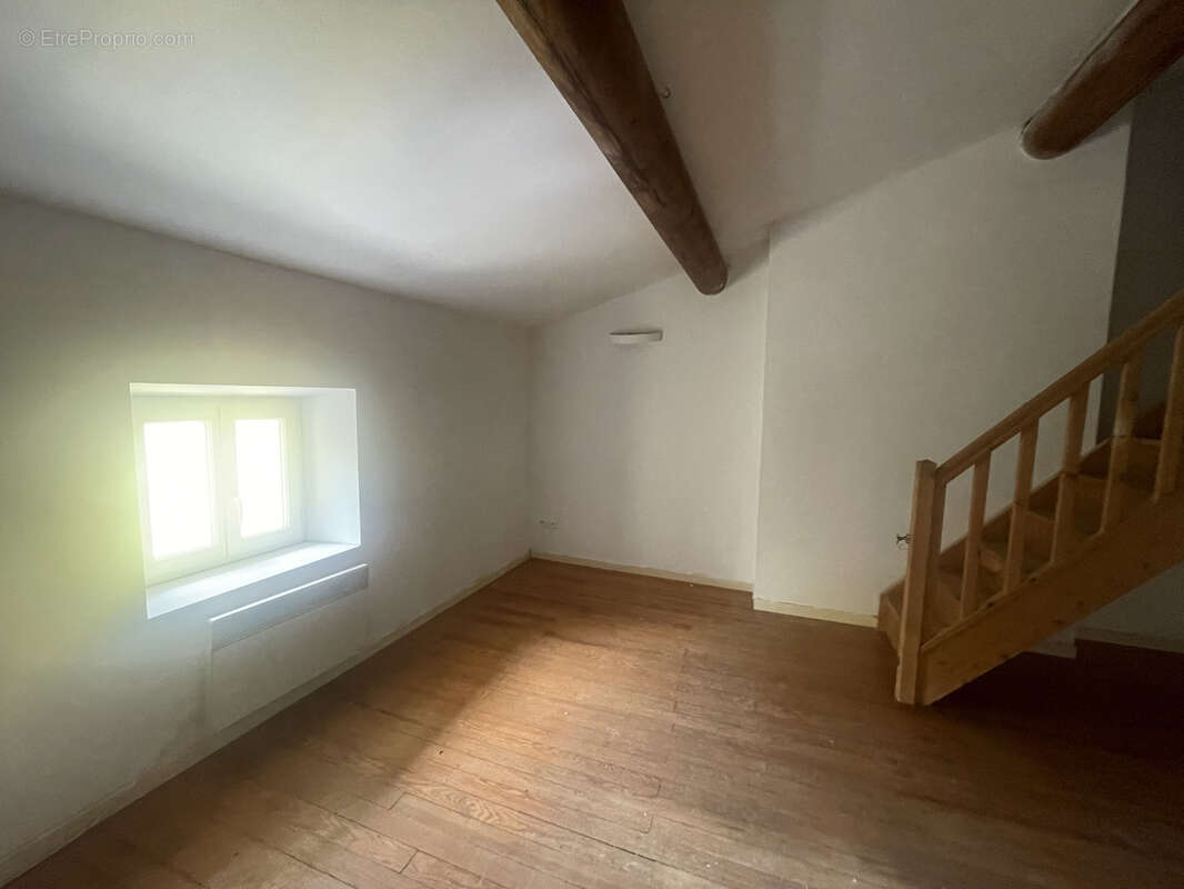 Vaison centre / appartement 67m2, + 2 mezzanines, vue degagee - photo 17