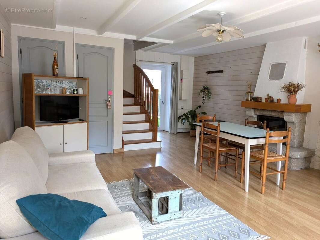 Maison à LE MINIHIC-SUR-RANCE