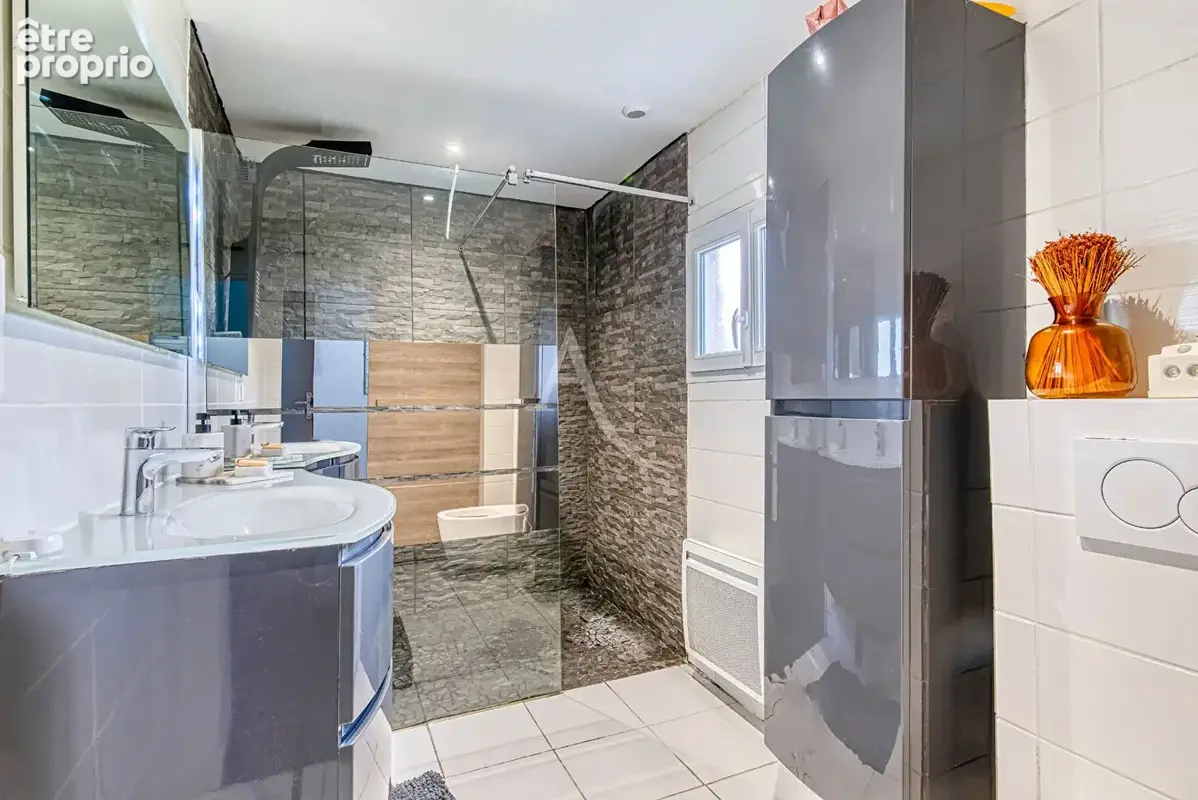 À VENDRE  - Maison de 122 m² - Brissarthe / Chemiré - À deux pas de la Sarthe - photo 6