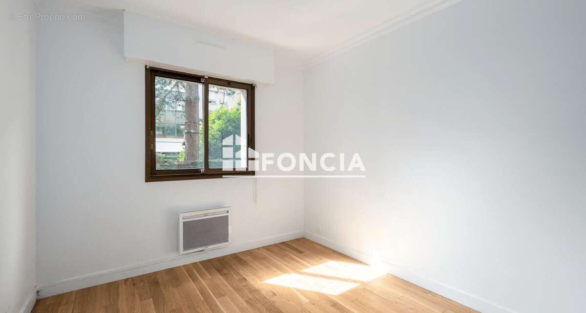 Appartement à BOURG-LA-REINE