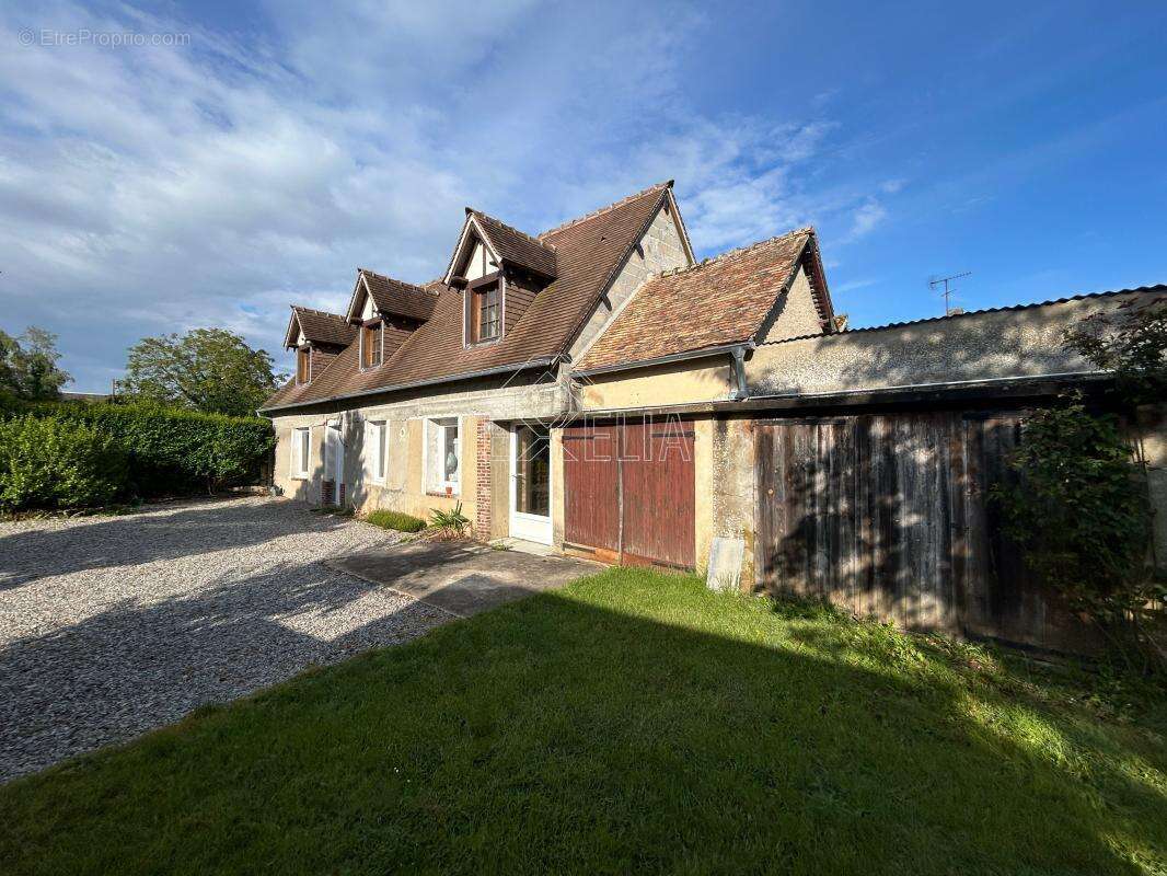 Maison à LA BOISSIERE