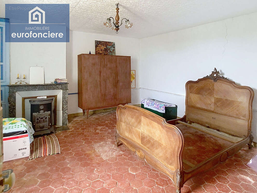 EN EXCLUSIVITE Située au coeur d'un charmant village de la Forêt d'Othe - photo 6