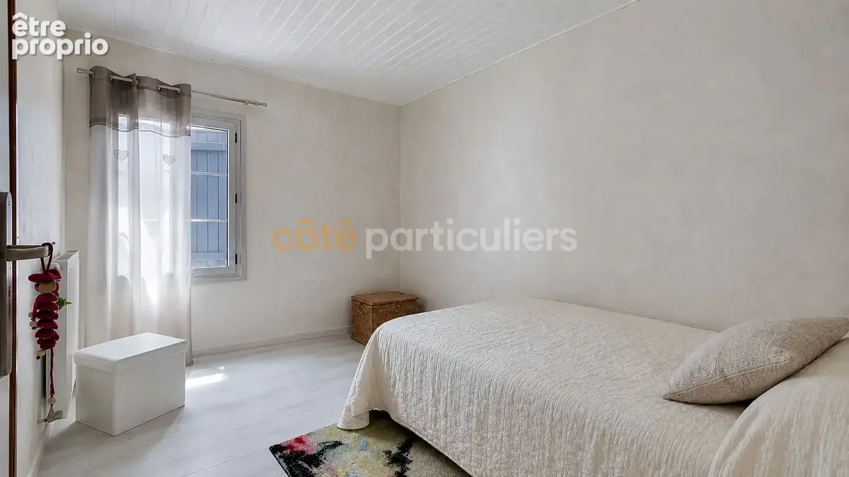 Nouveauté -- le fenouiller -- quartier beausejour -- ensemble immobilier 8 pieces -- 270 m2 -- jardin sans vis a vis -- garages - photo 9