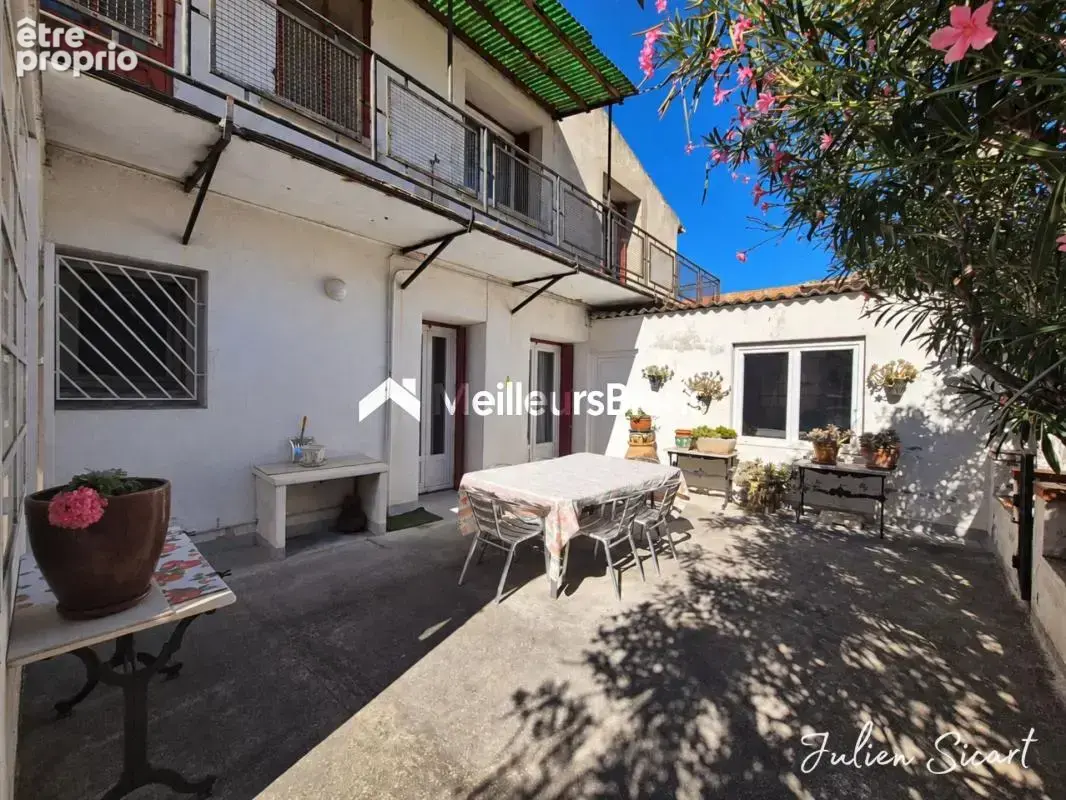 Maison de village 11 pièces à Saint-Paul-de-Fenouillet, garage et jardin - photo 2