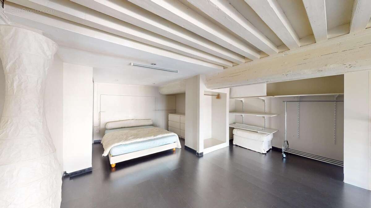 Esprit Loft & Charme Canut à deux pas du Métro Hénon - photo 6