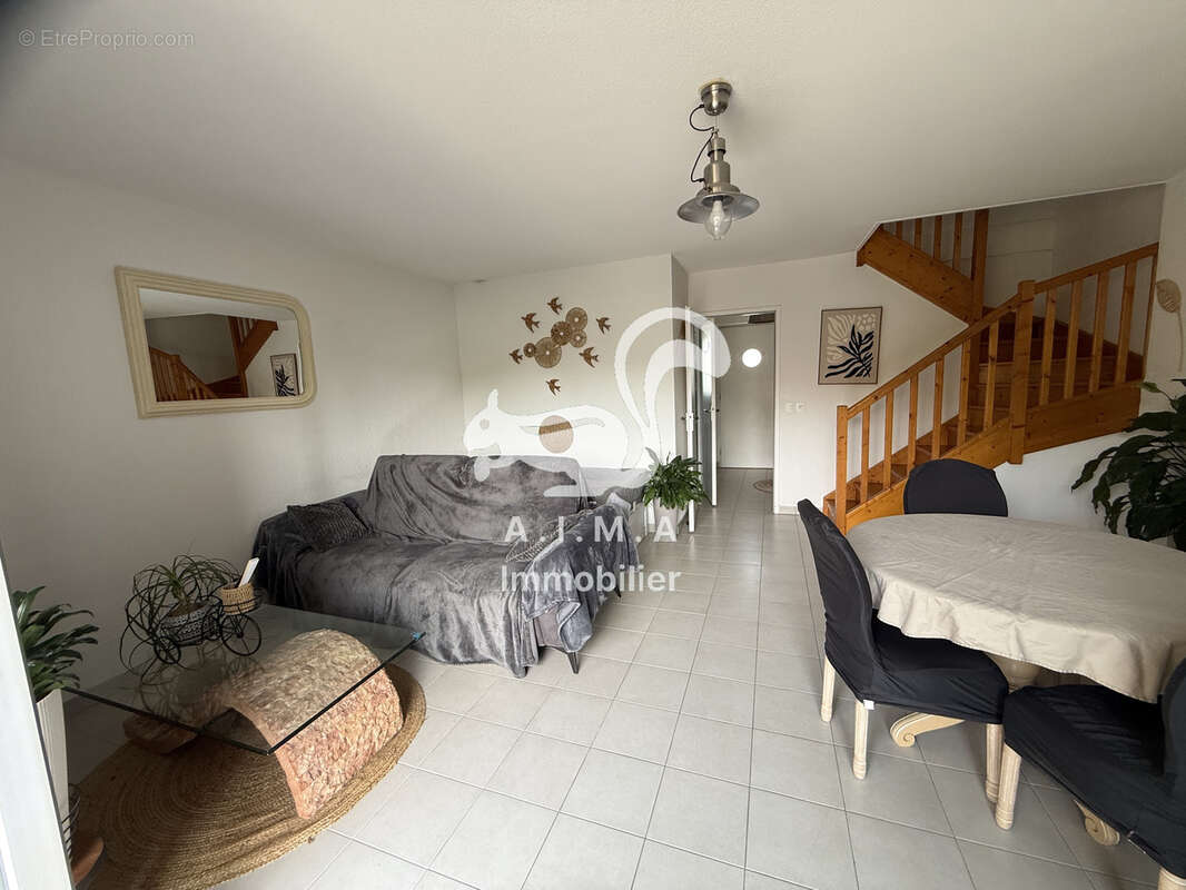 LE TEICH, maison à étage, 3 ch et jardin - photo 4