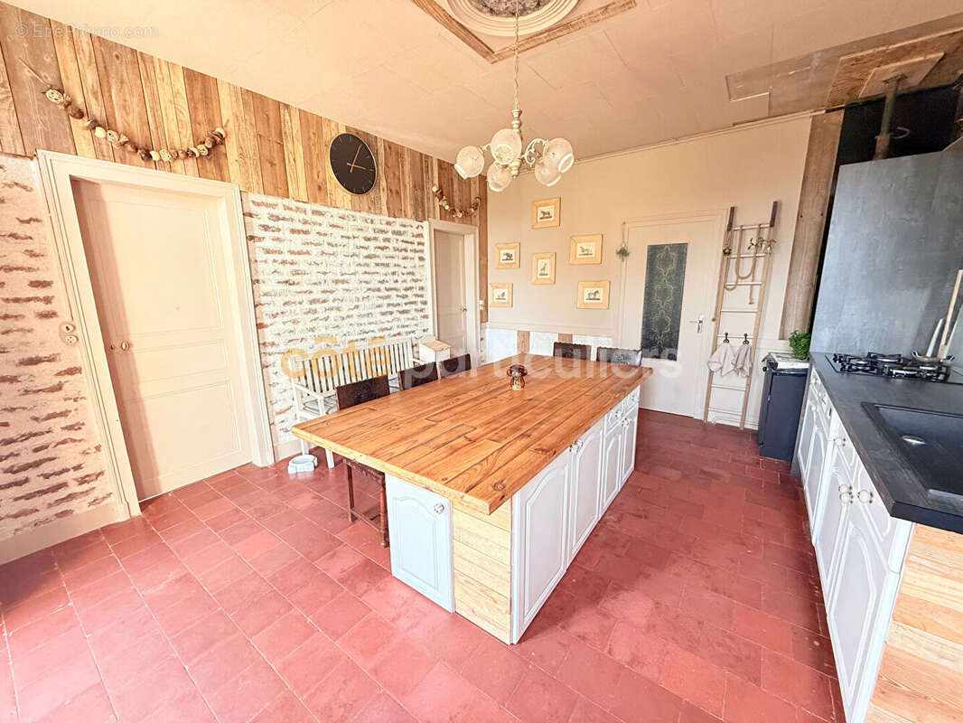 Maison à TROO
