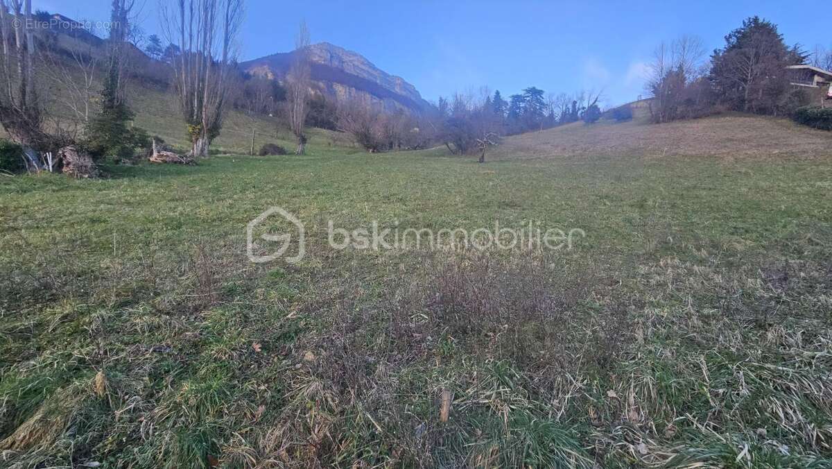 Terrain sur la commune de Corenc - photo 4