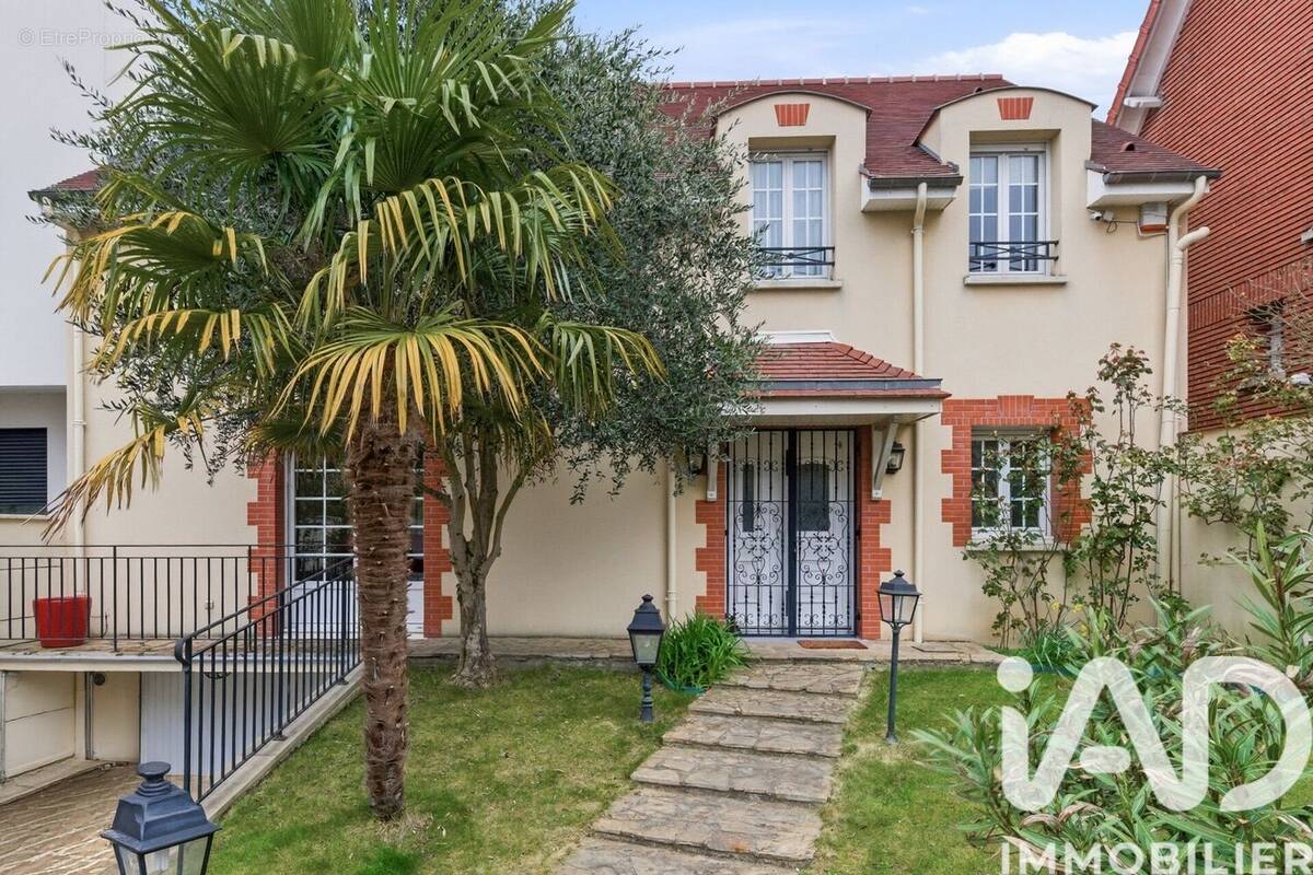 Photo 1 - Maison à CHAMPIGNY-SUR-MARNE