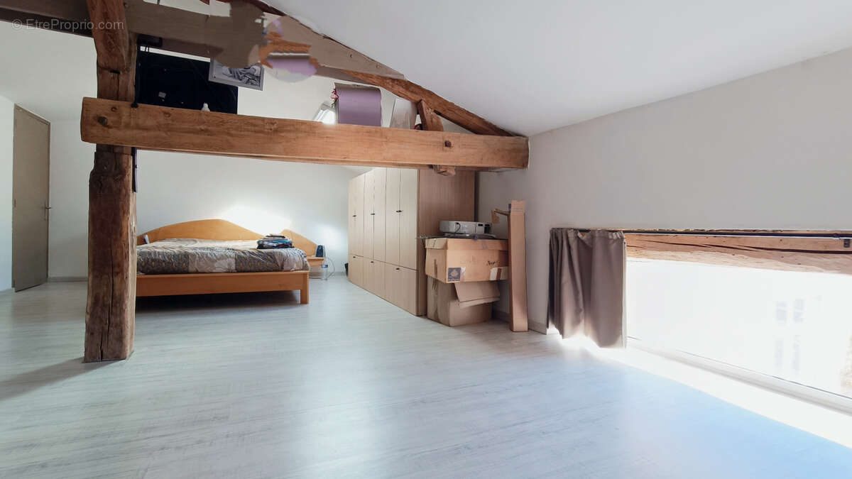 Maison à SARLIAC-SUR-L&#039;ISLE