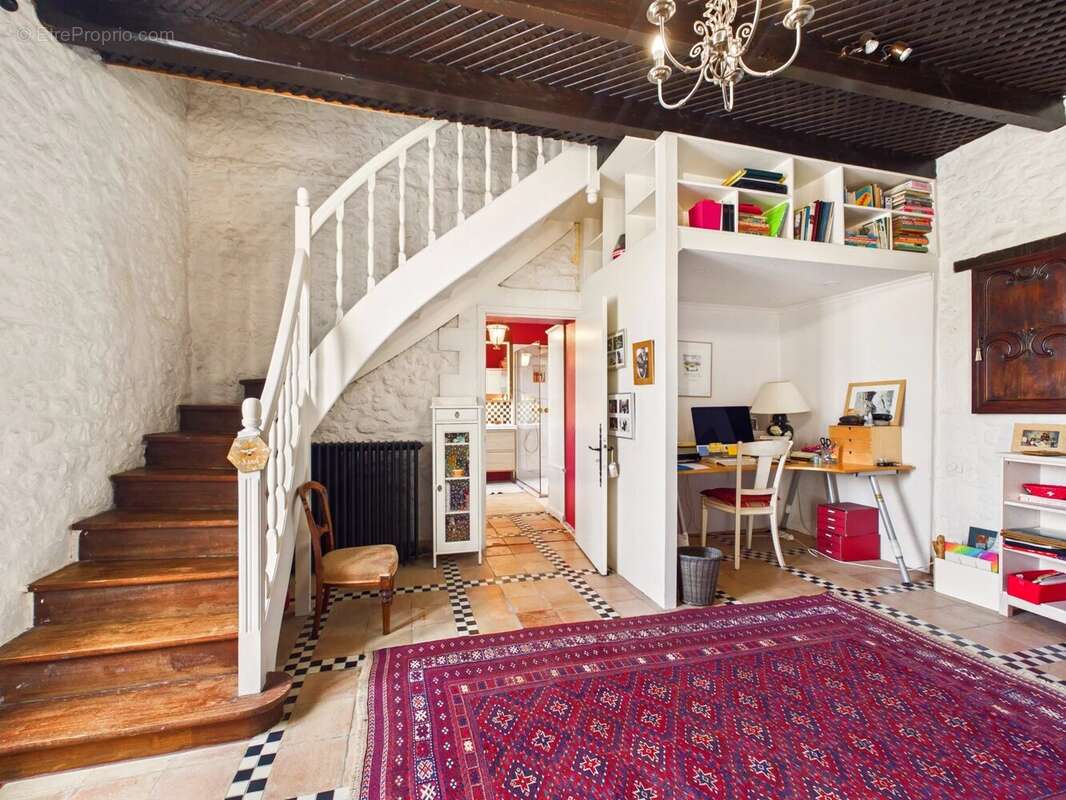 Maison à MONFLANQUIN
