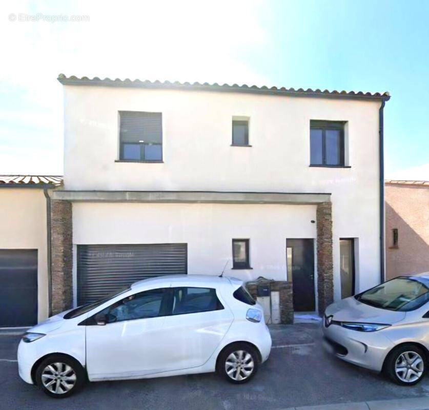 Maison à PIA