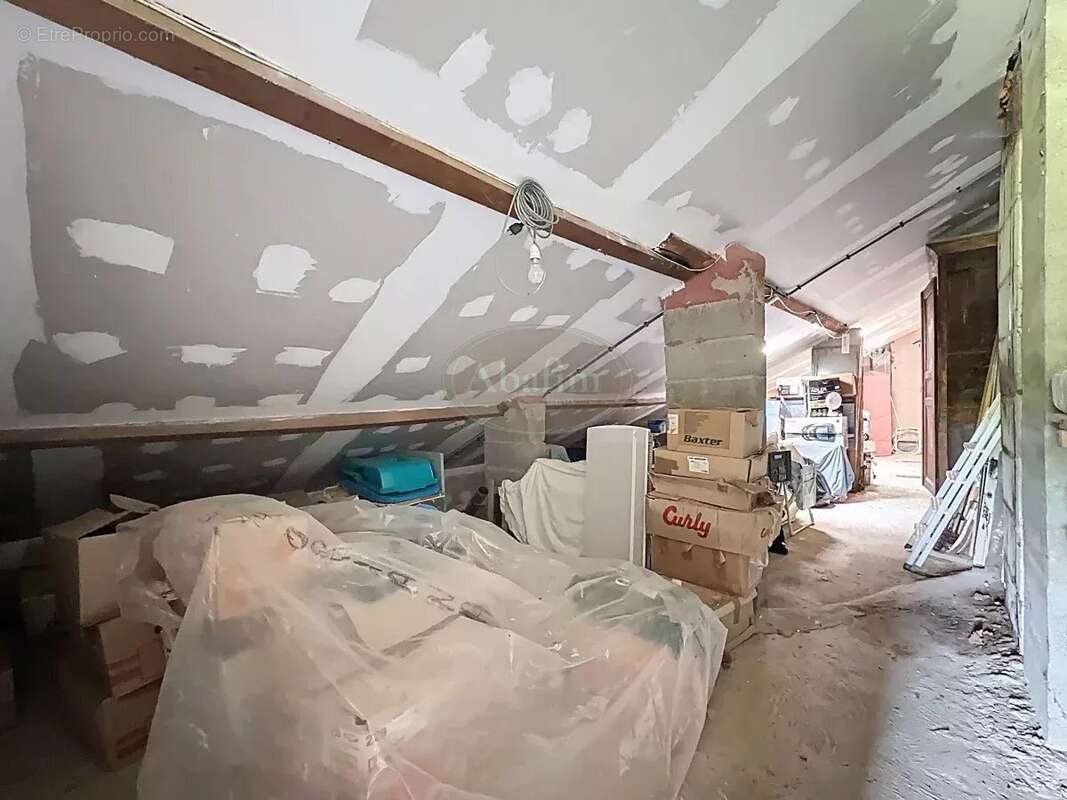 Maison à SAINTE-DODE