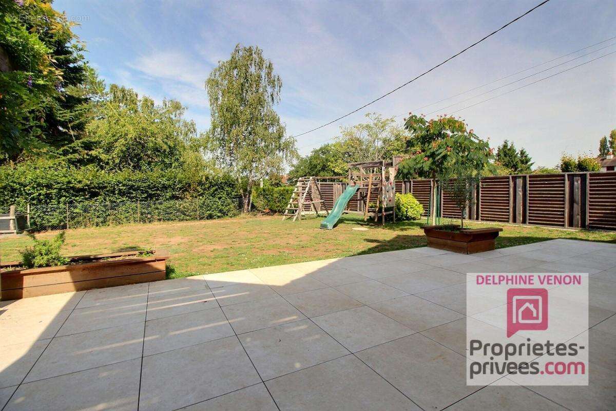 Maison à CHATEAUNEUF-SUR-LOIRE