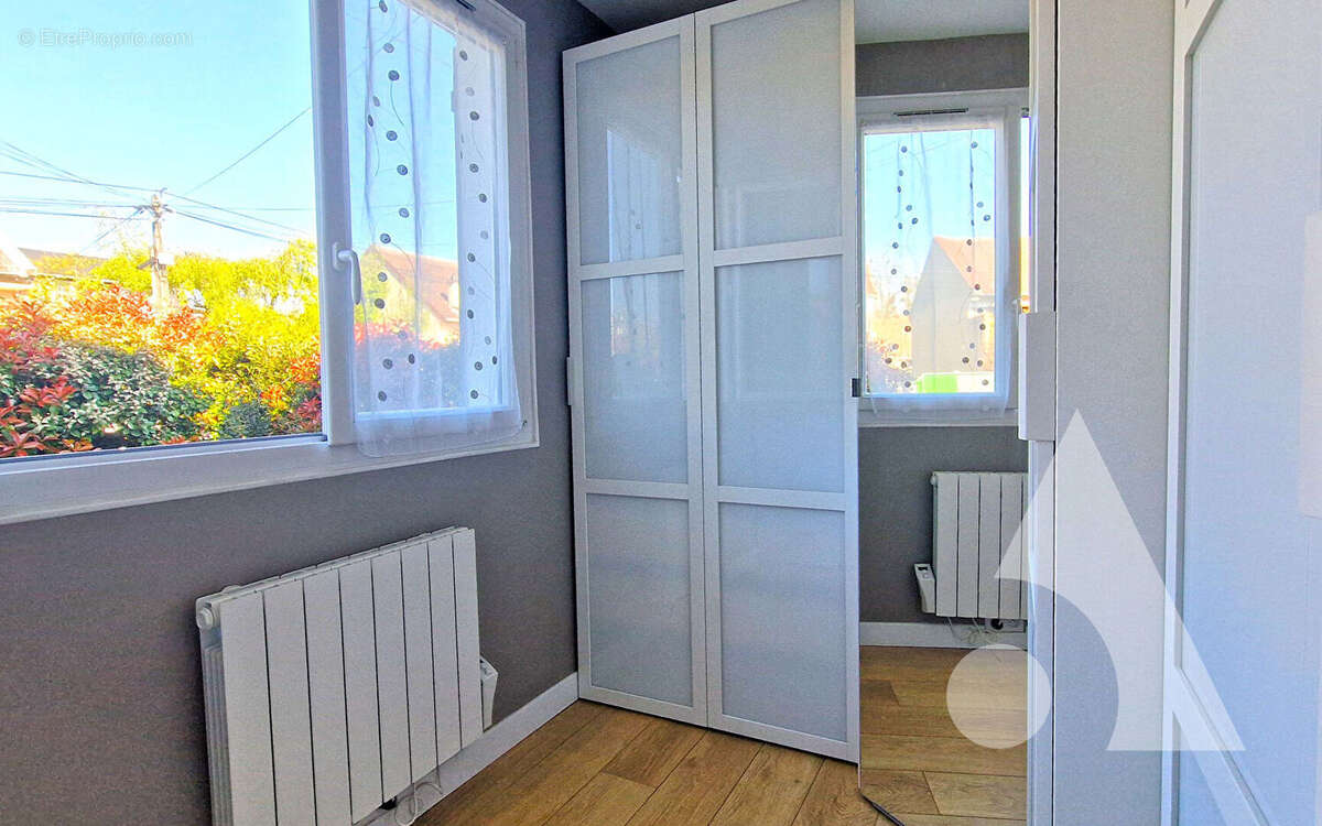 Maison à MONTIGNY-LES-CORMEILLES