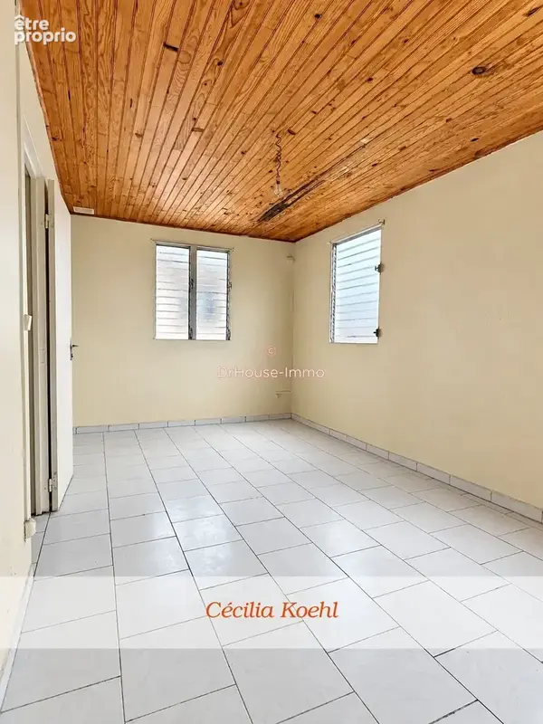 Maison 5 pièces 103 m² à vendre à Fort-De-France (97200) - photo 2