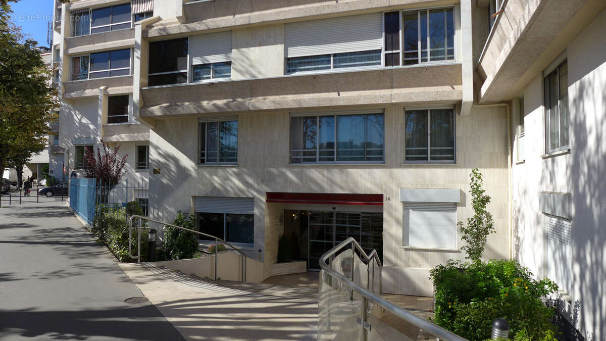 Appartement 2 pièces de 46,7m2 en résidence seniors - photo 3