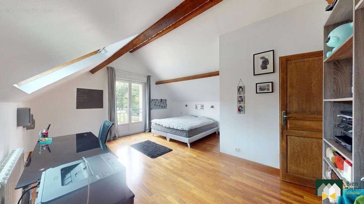 Maison à CHAMPHOL