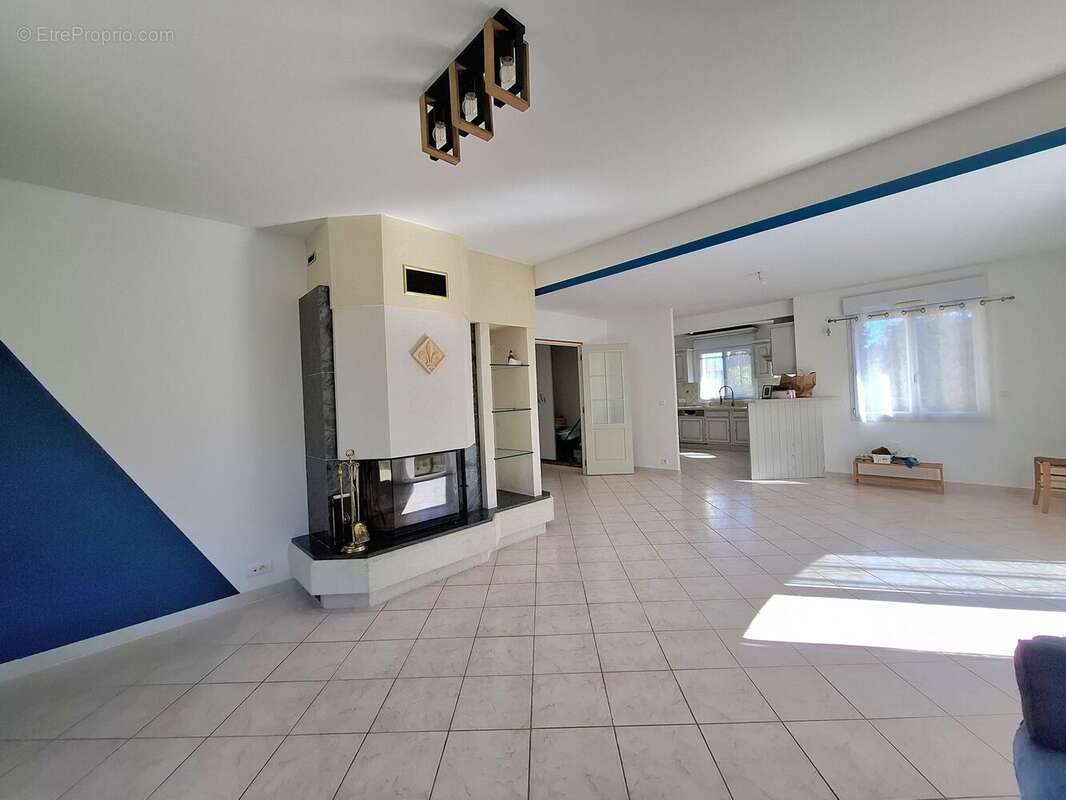 Maison à RUILLE-SUR-LOIR