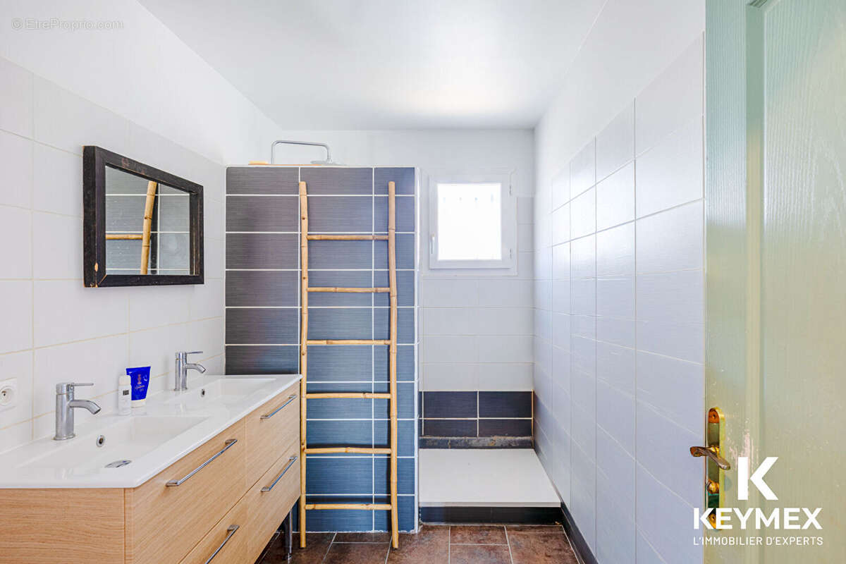 Osny 95520 Maison récente de 2015,de 105M² ,6 piéces ,4 chambres ,garage ,346 M² de terrain - photo 12
