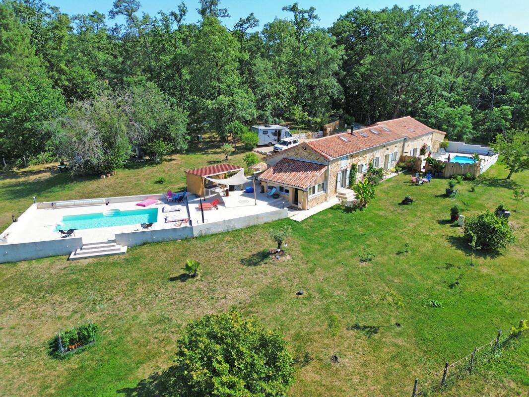 Deux maisons, deux piscines, pas de voisin, vue dégagée - photo 2