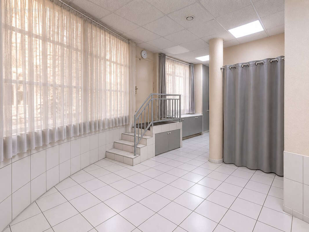 Appartement 28 m² à Bagnolet  - photo 2