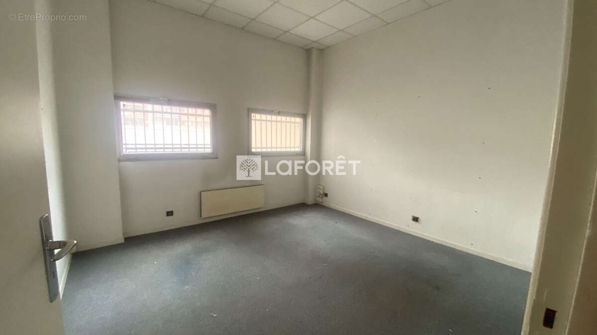 Commerce à VILLENEUVE-D'ASCQ