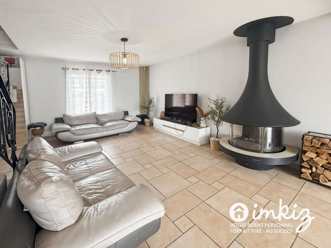 Maison 2011 6 pièces 145m2 - Quartier Saint Pierre - photo 5