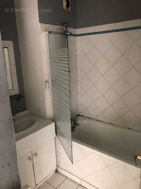 Appartement à MARSEILLE-1E