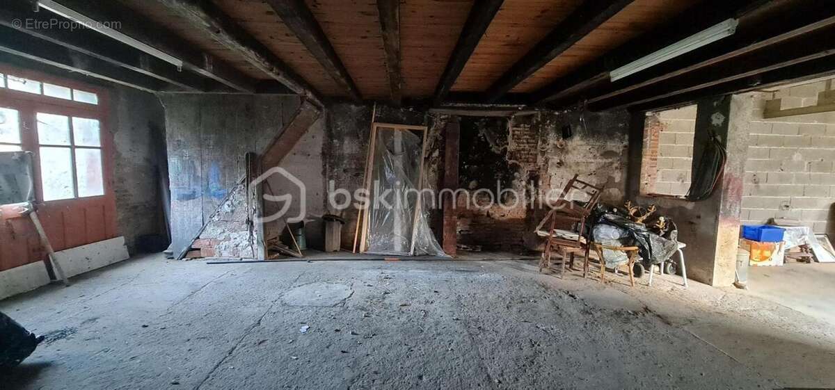 Maison à CHARNAY-LES-CHALON