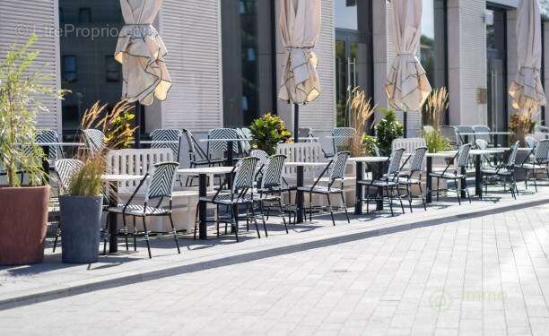 Commerce à PARIS-18E