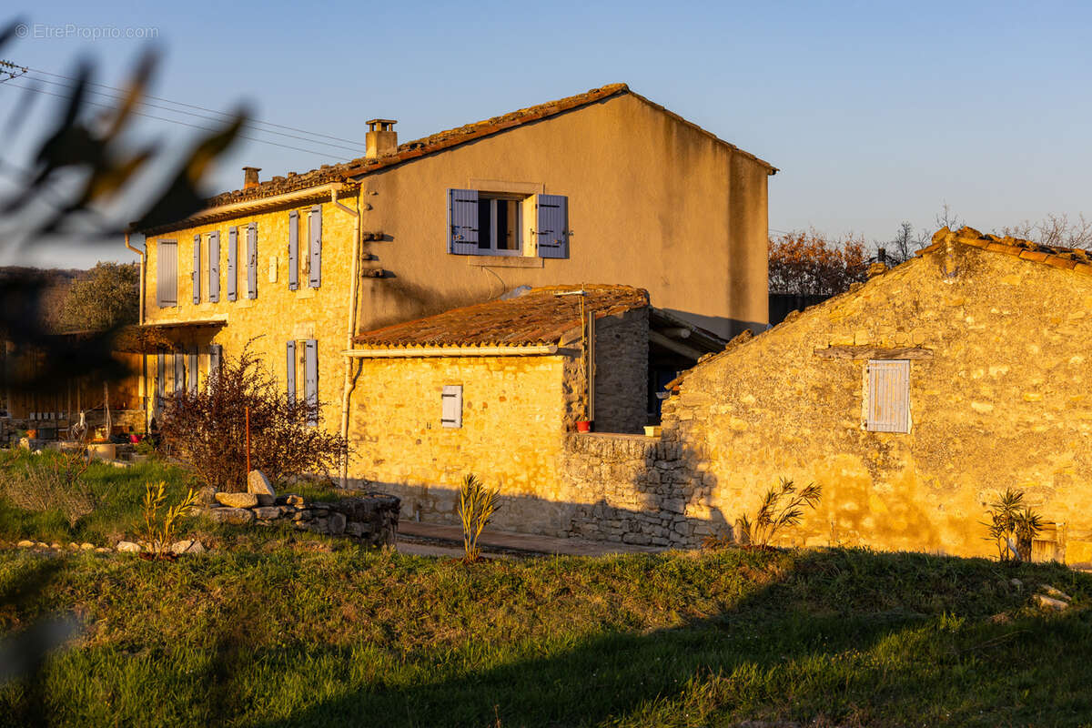 Maison à SAINT-MARTIN-DE-CASTILLON