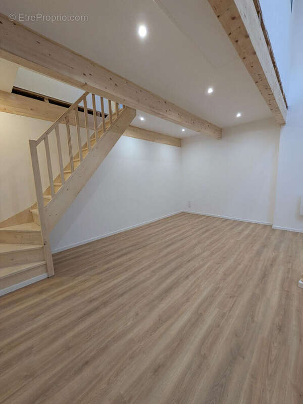 Maison à PONT-DU-CHATEAU