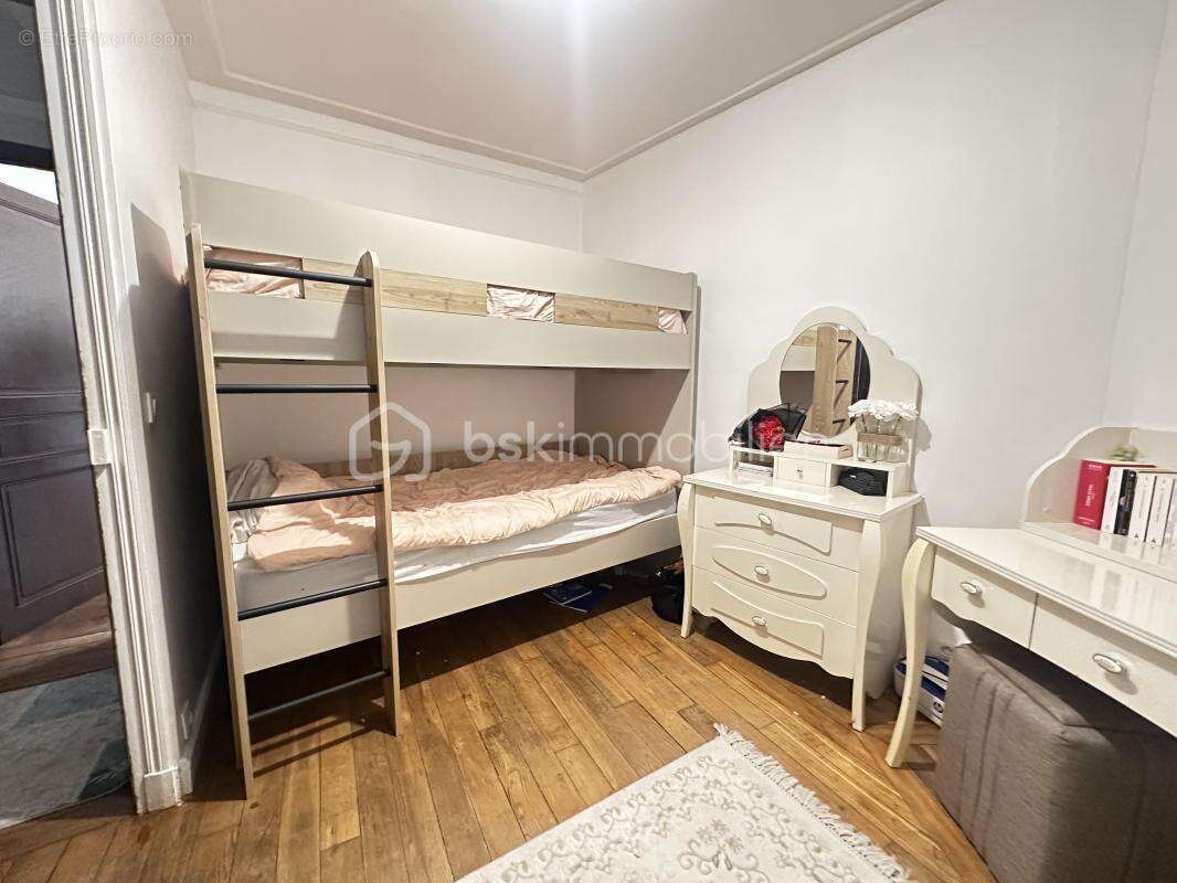 Appartement à CORBEIL-ESSONNES