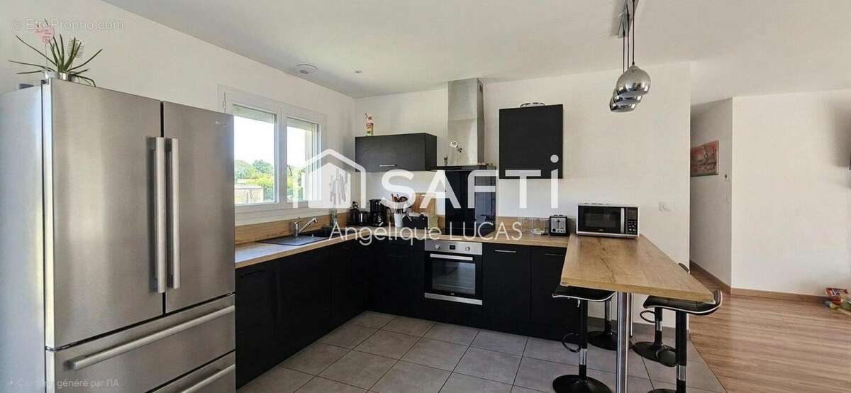 Maison 99 m² à Chateau-Guibert  - photo 4
