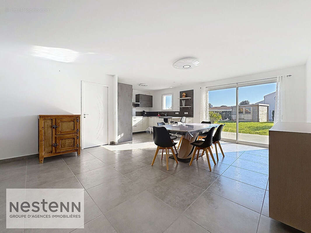 Maison à BEAUVOIR-SUR-MER