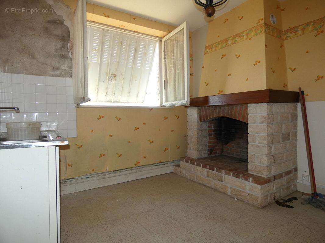 Maison 145 m2 / 2 appts / grange / terrain avec vue 3142m² - photo 11