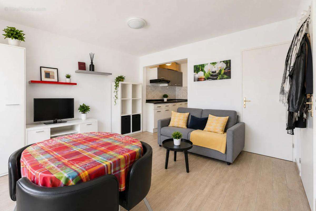 Appartement à SERRIS