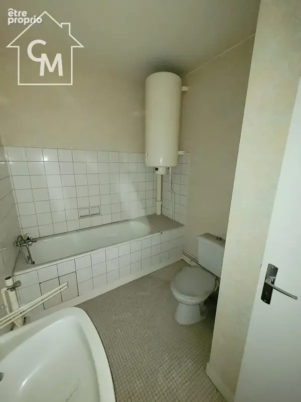 Appartement 2 pièces   Centre-ville de Châteauroux (Résidence Les Lys) - photo 8