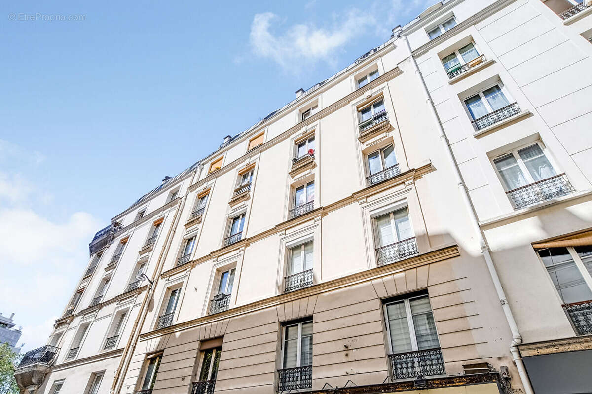 Appartement à PARIS-11E