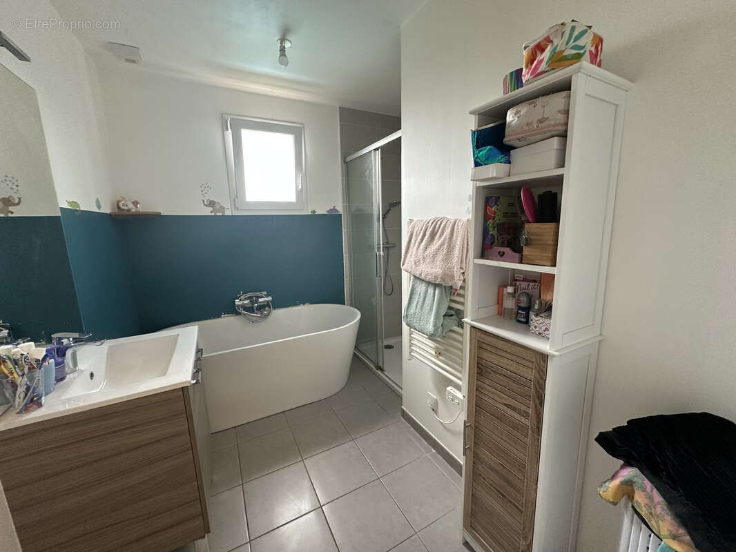 Maison à SOLLIES-VILLE