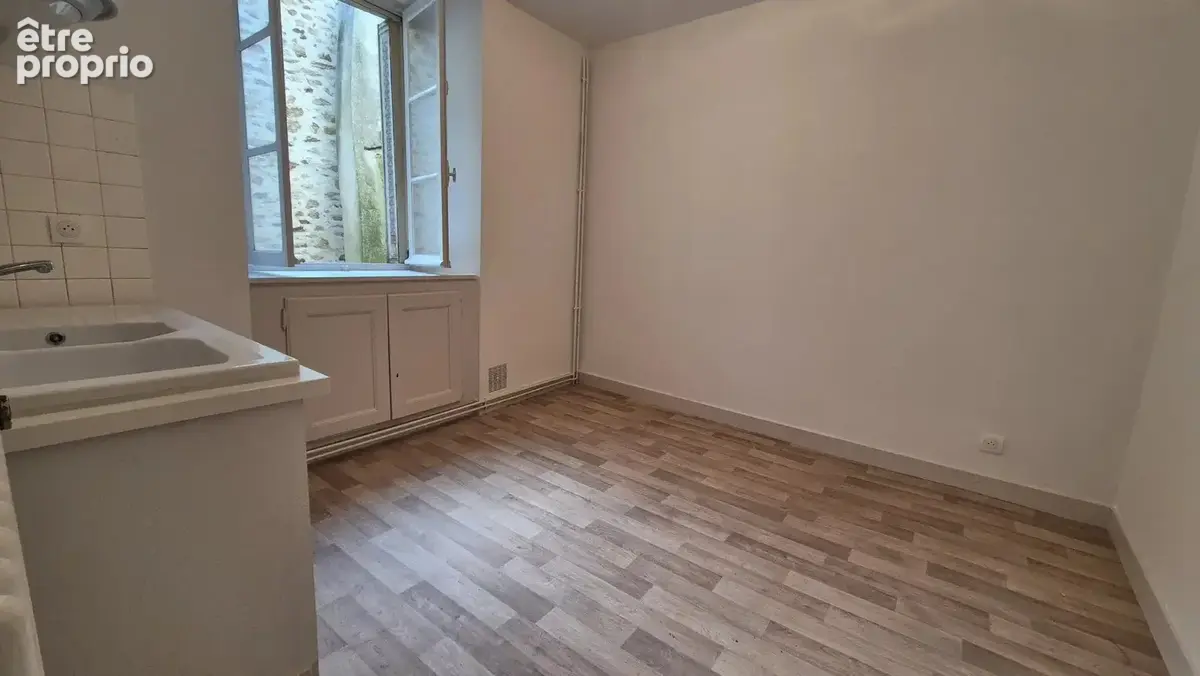 Appartement 300 m² à vendre à Bellac (87300) - photo 4