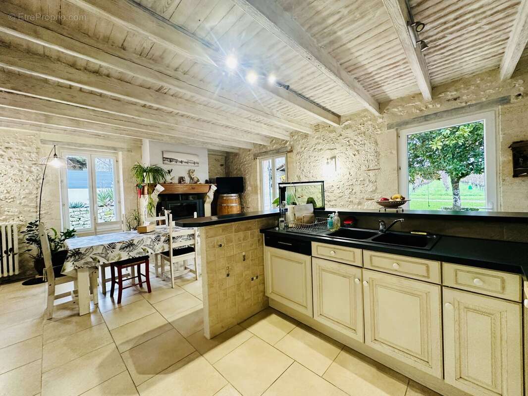 Maison à SAINTE-FOY-LA-GRANDE